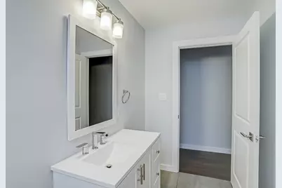 225 N Everton Street #3, Houston, TX 77003 - Photo 7