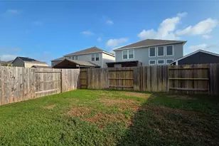9860 Grosbeak Ln, Magnolia, TX 77354 - Photo 7