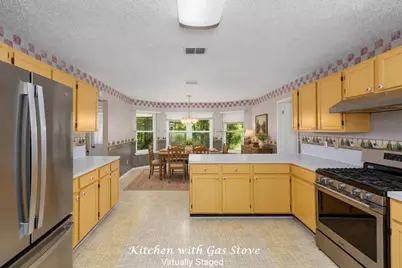 133 Oak Hollow St, Huntington, TX 75949 - Photo 5