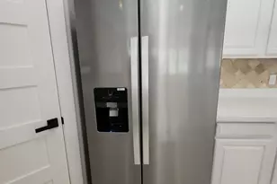 3006 Chenevert St, Houston, TX 77004 - Photo 13