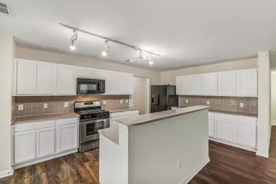 2111 Gable Hollow Lane, Katy, TX 77450 - Photo 9