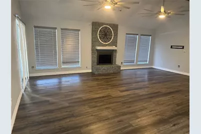 4642 Deer Point Drive, Spring, TX 77389 - Photo 5