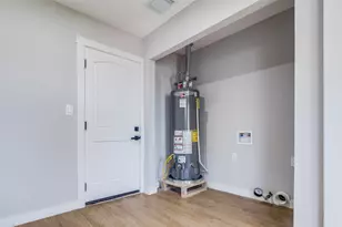 10406 Willowisp Dr, Houston, TX 77035 - Photo 15