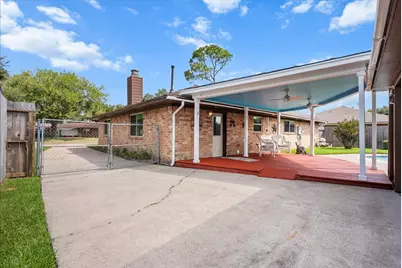 1918 Crooked Creek Lane, Pearland, TX 77581 - Photo 31