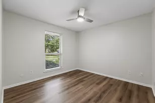 1918 Crooked Creek Ln, Pearland, TX 77581 - Photo 21