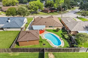 1918 Crooked Creek Ln, Pearland, TX 77581 - Photo 33
