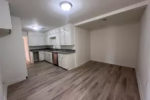 704 Alice St, Sweeny, TX 77480 - Photo 9