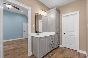 8139 Ave E 1/2, Santa Fe, TX 77510 - Photo 19