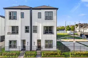 2708 Grand Fountains Dr, Houston, TX 77054 - Photo 3