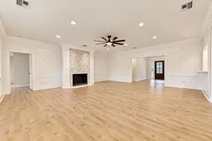 13222 Mission Valley Dr, Houston, TX 77069 - Photo 9