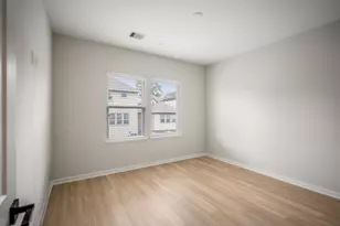 2042 W Tidwell Rd, Houston, TX 77091 - Photo 29