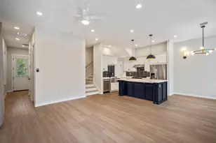 2042 W Tidwell Rd, Houston, TX 77091 - Photo 3