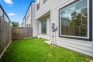 2042 W Tidwell Rd, Houston, TX 77091 - Photo 33