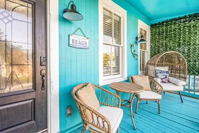 1208 Avenue K, Galveston, TX 77550 - Photo 3