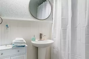 1208 Avenue K, Galveston, TX 77550 - Photo 17