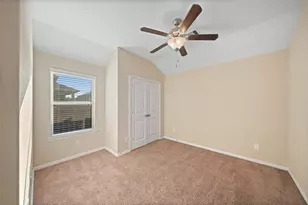 2404 Branshill Dr, Conroe, TX 77304 - Photo 19