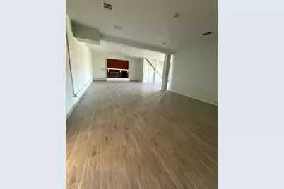 409 S Avenue C, Freeport, TX 77541 - Photo 11