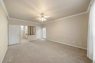 2255 Braeswood Park Dr, Houston, TX 77030 - Photo 21