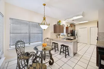 10707 Canmere Court, Houston, TX 77070 - Photo 11