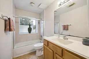 10707 Canmere Ct, Houston, TX 77070 - Photo 25