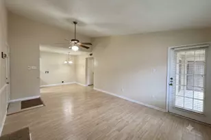 2120 Wilcrest Dr, Houston, TX 77042 - Photo 11