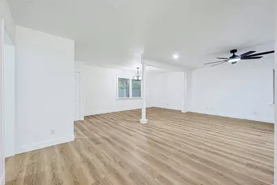 2703 Ammons Street, Baytown, TX 77521 - Photo 3