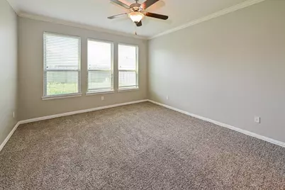 4306 Apple Lane, Baytown, TX 77521 - Photo 7