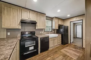 15443 Forest Dr, Montgomery, TX 77356 - Photo 13