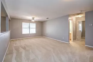 2114 Whirlaway Dr, Stafford, TX 77477 - Photo 31