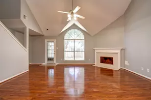 2114 Whirlaway Dr, Stafford, TX 77477 - Photo 17