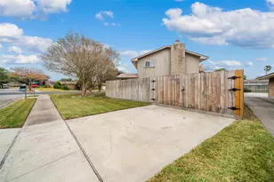 5049 Moultrie Dr, Corpus Christi, TX 78413 - Photo 25
