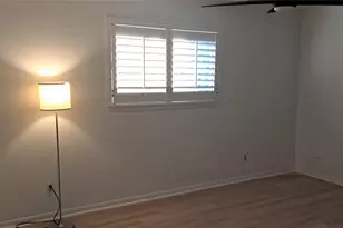 14333 Memorial Dr Condo Number 63, Houston, TX 77079 - Photo 11