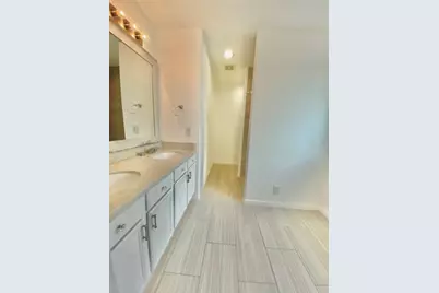 19434 Plantation Cove Lane, Katy, TX 77449 - Photo 11