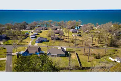 308 Resort Drive, Livingston, TX 77351 - Photo 29