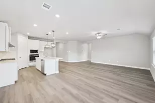29010 Maggie Vw Ct, Waller, TX 77484 - Photo 5