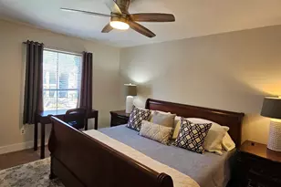 7575 Katy Fwy, Houston, TX 77024 - Photo 29