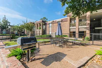 7575 Katy Freeway #143, Houston, TX 77024 - Photo 21