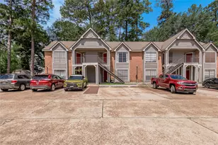 2402 Sycamore Ave, Huntsville, TX 77340 - Photo 1