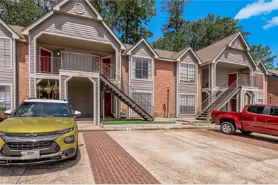 2402 Sycamore Avenue #D6, Huntsville, TX 77340 - Photo 3