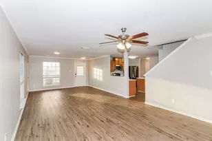 2406 Glenholly Park Dr, Sugar Land, TX 77498 - Photo 5