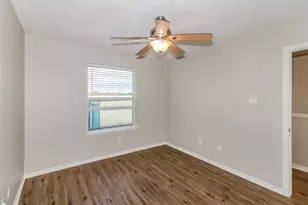 2406 Glenholly Park Dr, Sugar Land, TX 77498 - Photo 15