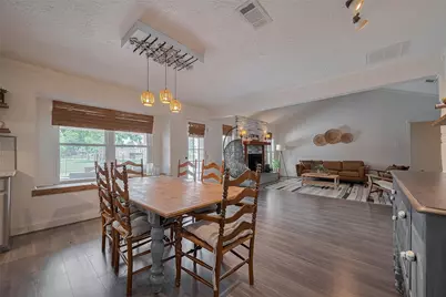 9526 Sandy Lane, Manvel, TX 77578 - Photo 13
