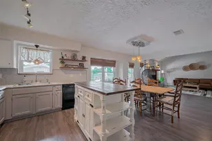 9526 Sandy Ln, Manvel, TX 77578 - Photo 15