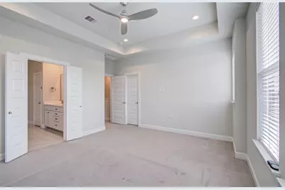 2818 Grand Fountains Drive #B, Houston, TX 77054 - Photo 17