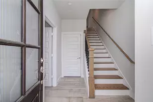 2818 Grand Fountains Dr, Houston, TX 77054 - Photo 7