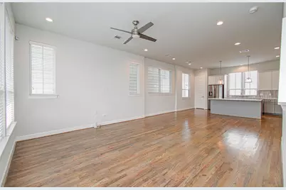2818 Grand Fountains Drive #B, Houston, TX 77054 - Photo 13