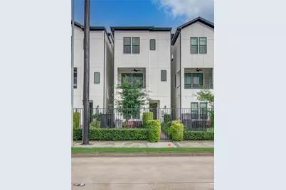 2818 Grand Fountains Drive #B, Houston, TX 77054 - Photo 5