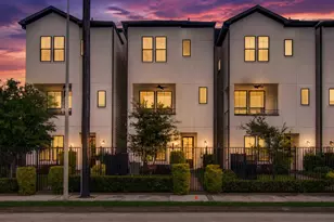 2818 Grand Fountains Dr, Houston, TX 77054 - Photo 1