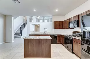 10511 Snowy Ridge Ln, Rosharon, TX 77583 - Photo 7