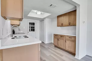 4902 Glenvalley Dr, La Porte, TX 77571 - Photo 19